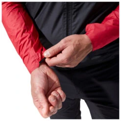 Berghaus MTN Guide Hyper Light Jacket - Waterproof Jacket -JACK Casual Shop berghaus mtn guide hyper light jacket waterproof jacket detail 9