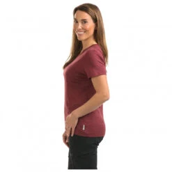 Devold Women's Remøy Tee - Merino Shirt 12 Devold Women's Remøy Tee - Merino Shirt -JACK Casual Shop devold womens remoey tee merino shirt detail 11