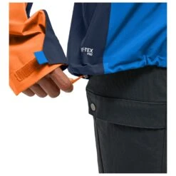 Haglöfs Spitz GTX Pro Jacket - Waterproof Jacket -JACK Casual Shop hagloefs spitz gtx pro jacket waterproof jacket detail 10