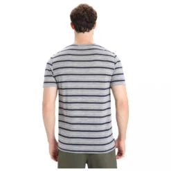 Icebreaker Wave S/S Tee Stripe - Merino Shirt 11 Icebreaker Wave S/S Tee Stripe - Merino Shirt -JACK Casual Shop icebreaker wave s s tee stripe merino shirt detail 4