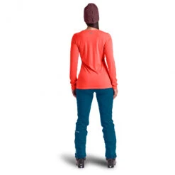 Ortovox Women's 150 Cool Clean L/S - Merino Shirt 9 Ortovox Women's 150 Cool Clean L/S - Merino Shirt -JACK Casual Shop ortovox womens 150 cool clean l s merino shirt detail 4