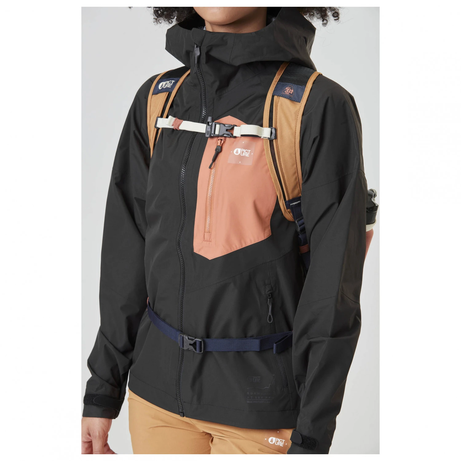 Picture Women's Abstral+ 2.5L Jacket - Waterproof Jacket 11 Picture Women's Abstral+ 2.5L Jacket - Waterproof Jacket - Image 9